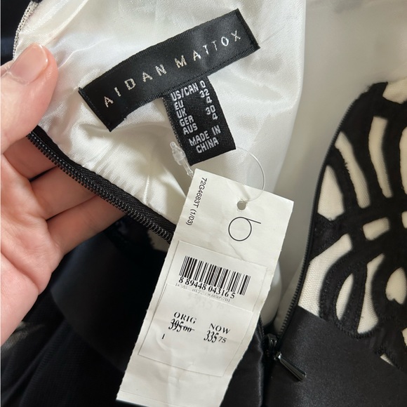 Aidan Mattox B&W long dress - Picture 7 of 7